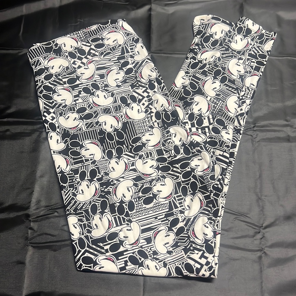 Disney Mickey Mouse Lularoe Leggings Tall & Curvy